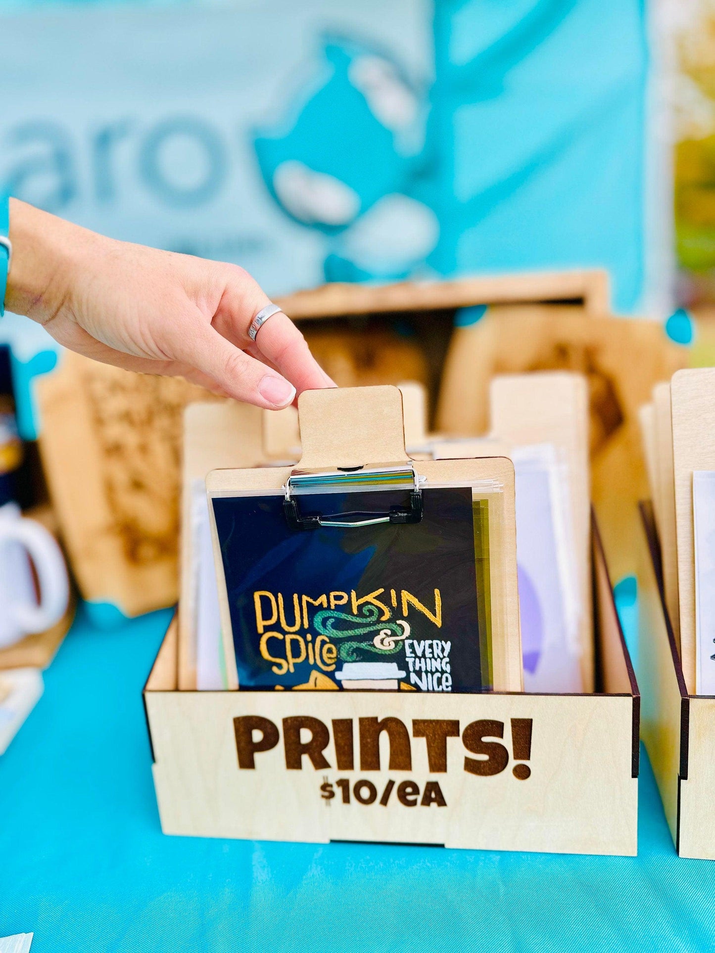 5x7 Display Clip Boards and Box for Prints, Stickers, Postcards and more! (Digital Download)